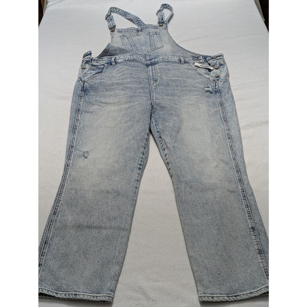 Old Navy Overalls Women's Straight Light Wash Distressed Jean Erin Size 18 NWT - Picture 3 of 12